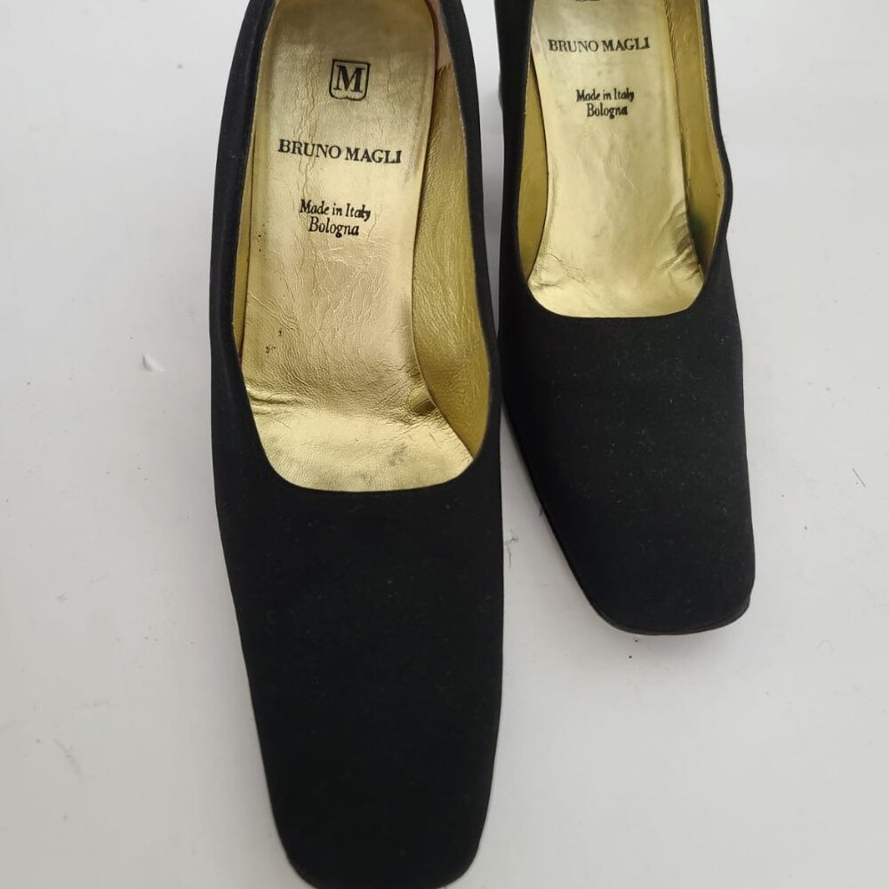 Bruno Magli classic black block heels pumps